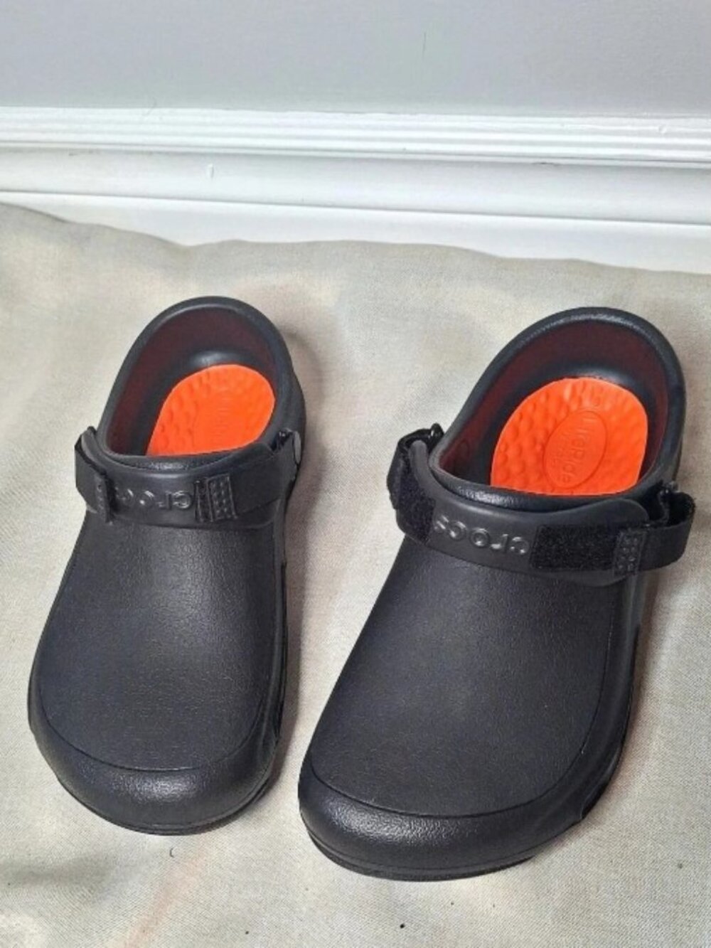 Crocs Bistro Pro LiteRide Slip Resistant Work Clog Black M8 W10